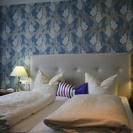 Hotel Historik Goldener Hirsch Rothenburg