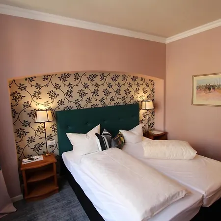 Hotel Historik Goldener Hirsch Rothenburg