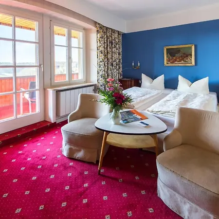 Hotel Historik Goldener Hirsch Rothenburg