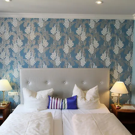 Historik Goldener Hirsch Rothenburg Hotel 3*